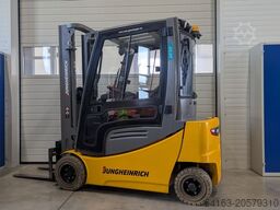 Jungheinrich EFG 320 GE115-330ZZ