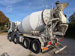 IVECO TRAKKER 400