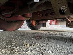 Istrail 3-axle container trailer