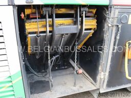 Van Hool T 915 Acron / Liftwagen