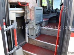 Van Hool T 915 Acron / Liftwagen