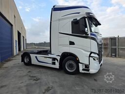 Iveco 440S51