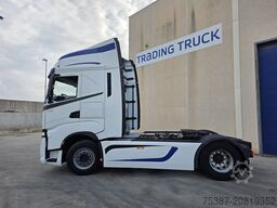 Iveco 440S51