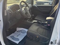 Nissan NAVARA **4X4-EURO 4-LOW KM**