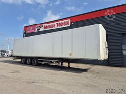 Schmitz Cargobull FOURGON