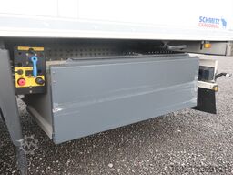 Schmitz Cargobull SKO 24 bitemp Multitemp Doppelstock Carrier