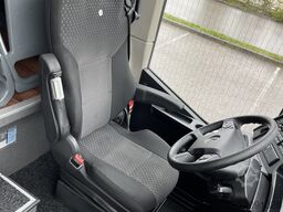Mercedes-Benz Tourismo 16/2 RHD - nice bus - 57 seater