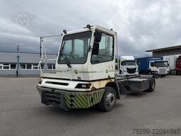  YT222 4x2 Chassis-Kabine / Swiss-Vehicle