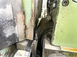 Cincinnati Milacron 3.300