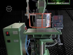 DECKEL FP1 aktiv mit Schutzeinrichtungen