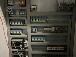 Dimitris Kyriazis Dimitris Kyriazis Dimitris Kyriazis