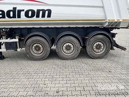 Wielton Tipper Alu-square sided body 28m³