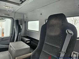 Mercedes-Benz Actros 3244 8x4 Meiller 30t.7m Container Blatt