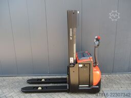 TOYOTA SWE140L