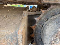 VOLVO ECR235 Oilquick 3x Schaufeln