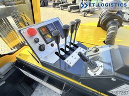 Combilift CB2500 GAS TRIPLEX 6000 FREE-LIFT