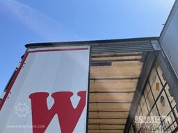 Schmitz Cargobull Curtainsider Mega