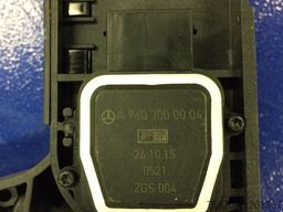 Mercedes-Benz gaspedaal actros / atego / axor 9603000004