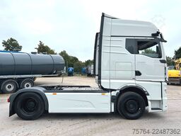 MAN TGX 18.560 BL/Retarder/ACC/2x Tank/D30 Motor!