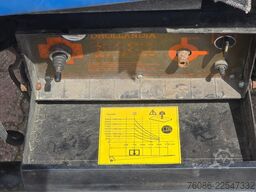 Samro SR121SPD 1 assige city!2500kg achtersluitklep!!...