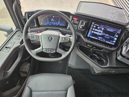 Scania S660 V8 6x2/4 / 2 x PTO / PARKING COOLER / FULL...