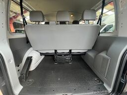 VOLKSWAGEN T5 Kombi 2.0 Tdi L1H1 9 Sitze Engine Broken