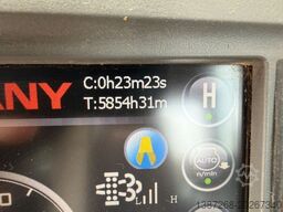 SANY SY215C / 2015 BJ / 5.854 H / MS21 / 1. Hand