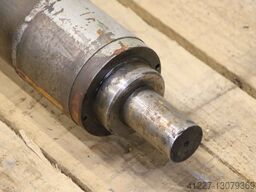 unbekannt Hub 1200 mm