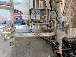 MAN TGA 32.360 / 8X4 / Liebherr 9qm