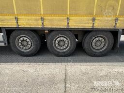 Schmitz Cargobull Curtainsider Standard