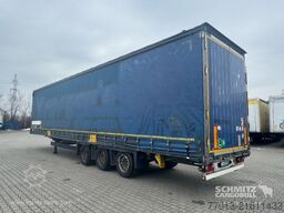 Schmitz Cargobull Curtainsider Mega