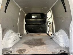 VOLKSWAGEN T6 Transporter 2,0 TDI LANG *Garantie*