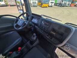 Renault D 7.5 - HIAB FASSI F32