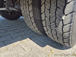 Renault D 7.5 - HIAB FASSI F32
