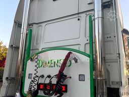 DAF XF 510 6 x 2 Spacecab Showtruck Retarder New t...