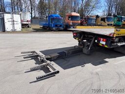 MERCEDES-BENZ Actros 4 Abschleppwagen mit Kran