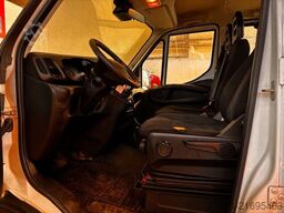 MERCEDES-BENZ Actros 4 Abschleppwagen mit Kran