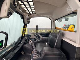 JCB 3TS-8T Teleskid