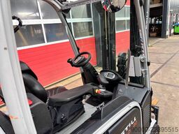 Still RX 20-20 2000kg TIPLO / Sideshift