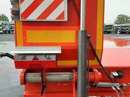 Hoet Trailers 3/56