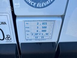 Renault Master France elevateur 121FT