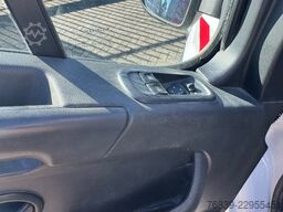 Renault Master France elevateur 121FT