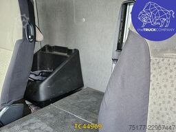 Renault Premium 270