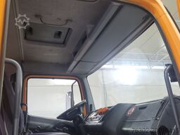 Mercedes-Benz 1318 AK Kipper Kran 4X4 deutsches Fahrze