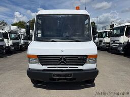 MERCEDES-BENZ VARIO 613 D Kasten 4 m Hochdach*KRAN