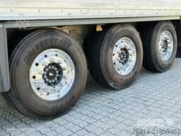Schmitz Cargobull Trockenfrachtkoffer Standard Rolltor