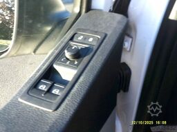 MERCEDES-BENZ Sprinter 216 CDI Doka  1. Hand