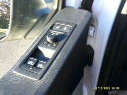 MERCEDES-BENZ Sprinter 215 CDI Doka 1. Hand Klima