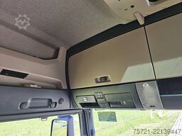 M.A.N. 33.580 TGX D38 6X4 INT. 120 TON