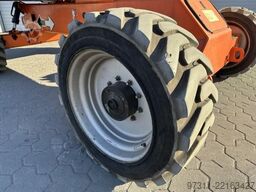 JLG E600JP